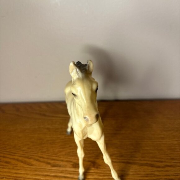Vintage Breyer Pony Horse Arabian Foal Semi Gloss white - Picture 3 of 3